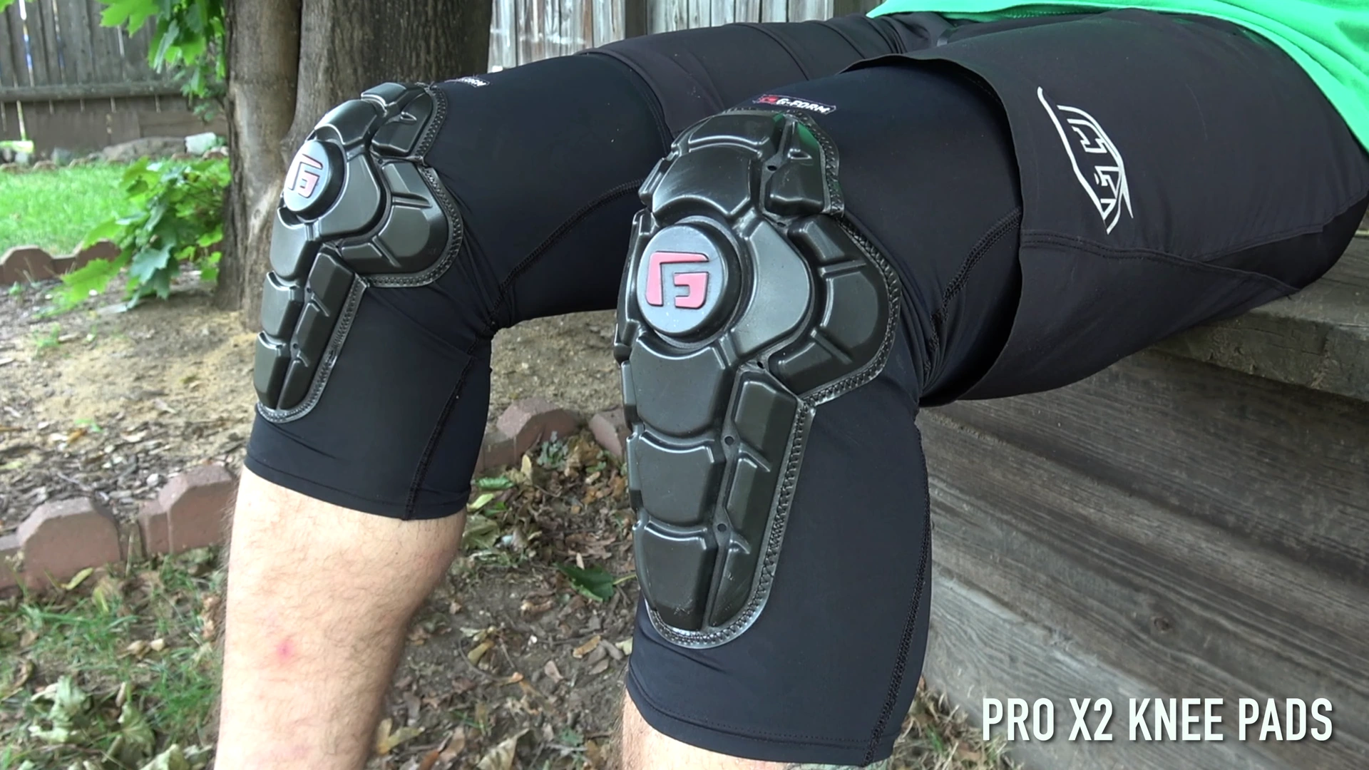 Poliüretan koruyucu diz pedleri / Polyurethane protective knee pads
